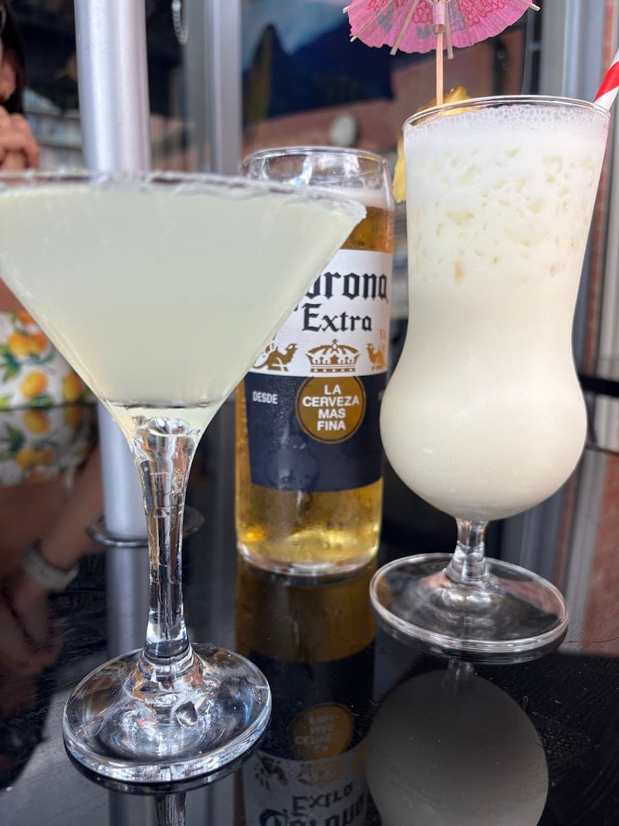 Maracas Latin American Cantina