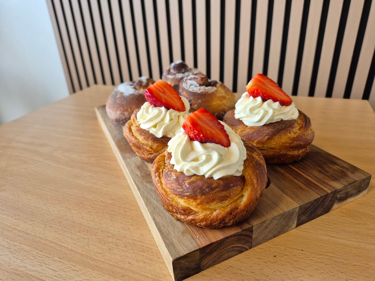 Bean, Sandwich & Patisserie
