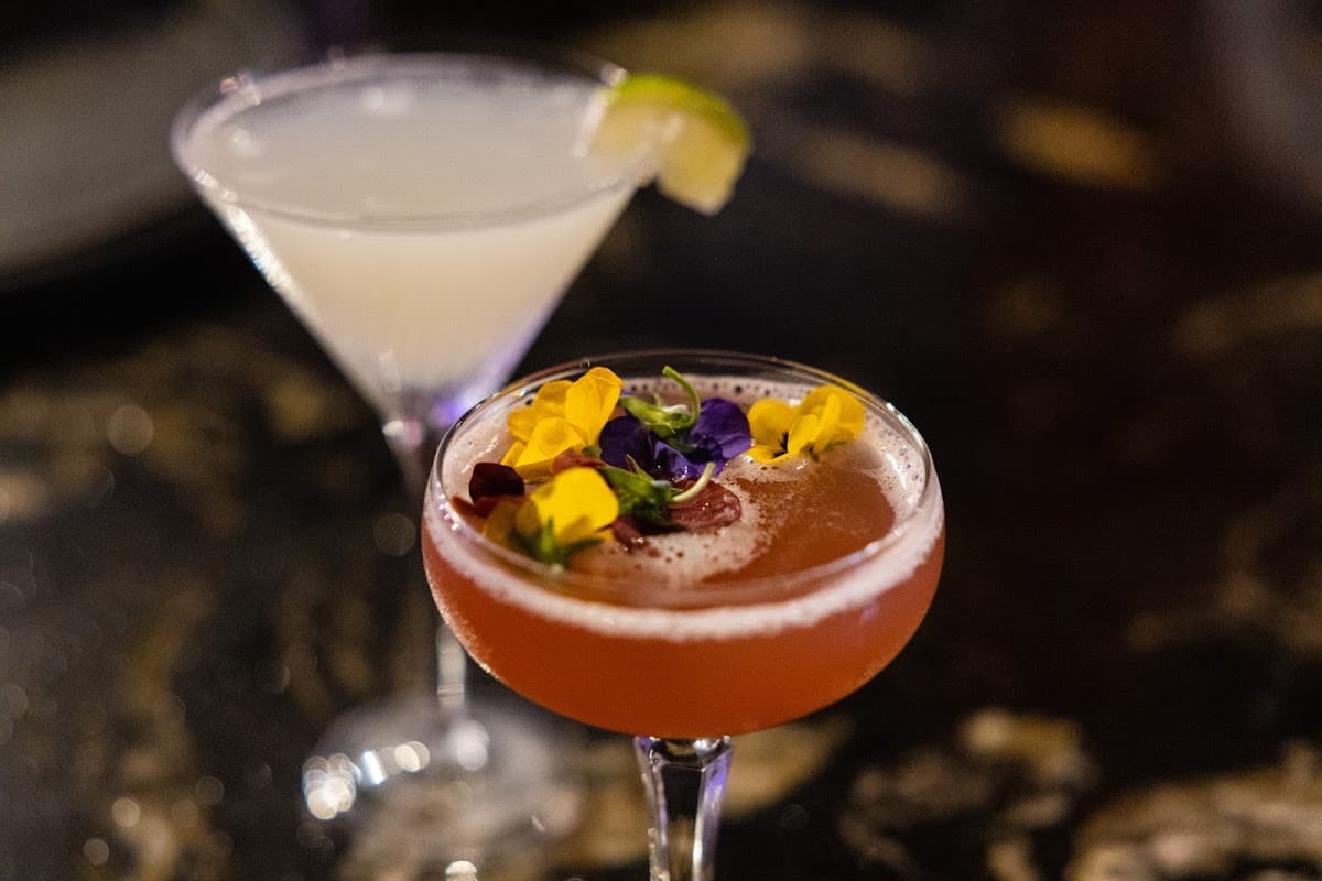 Blossoms Cocktail Bar and Restaurant