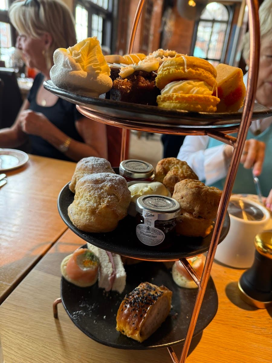 Salthouse British Brasserie and Bar