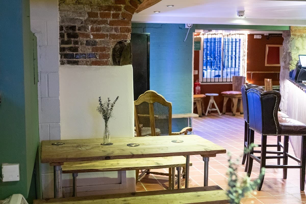 Mad Dog Brewery Taproom