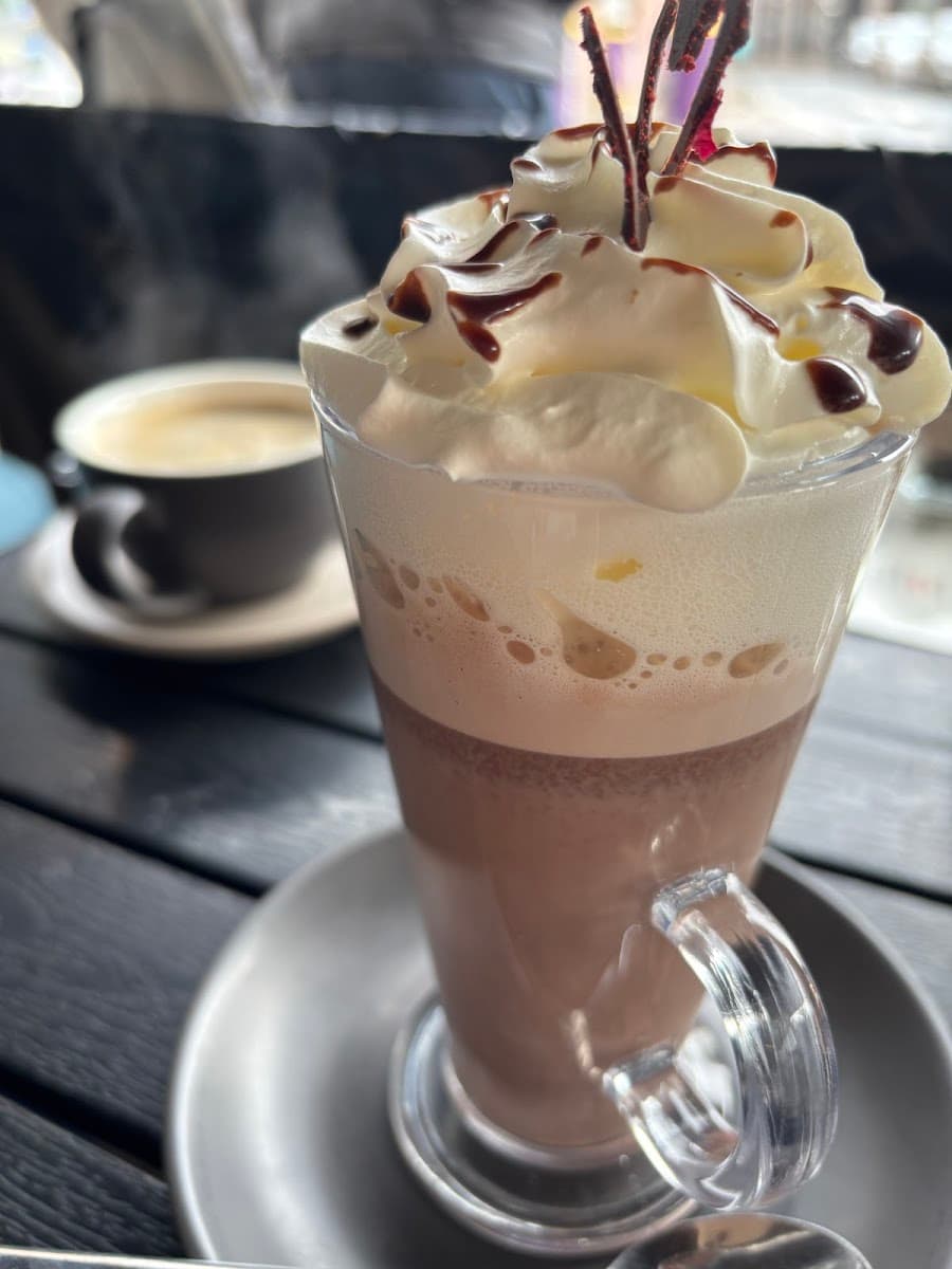 Trio Cafe Bar