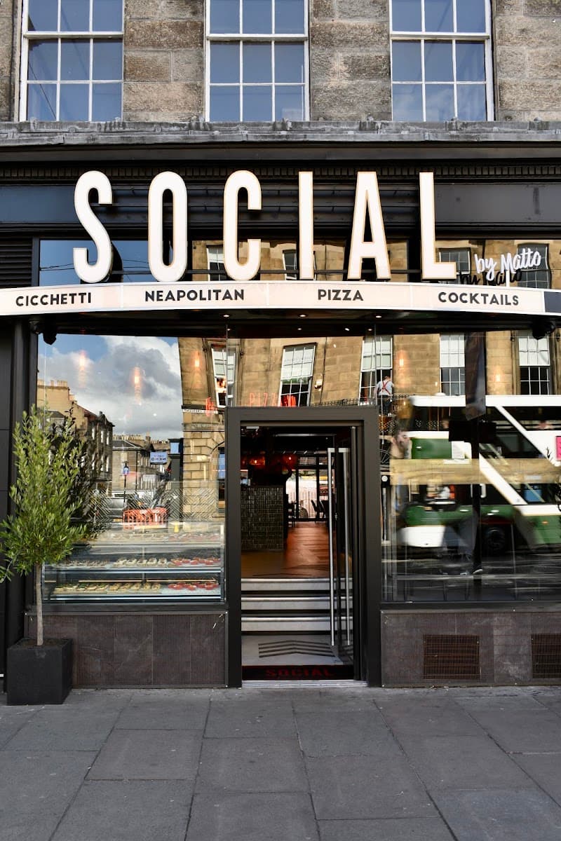 Social by Matto