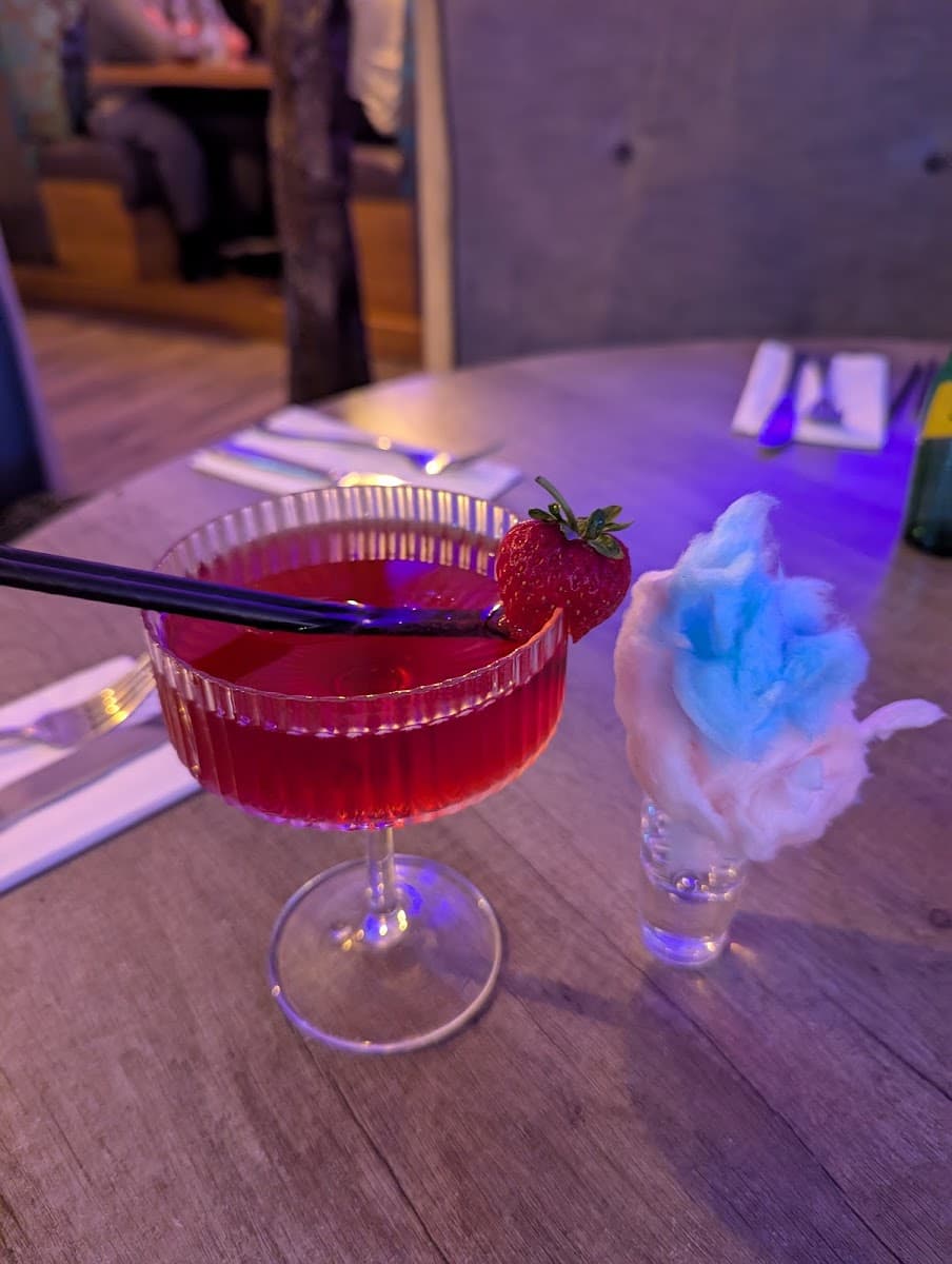Maggie's Bar & Kitchen