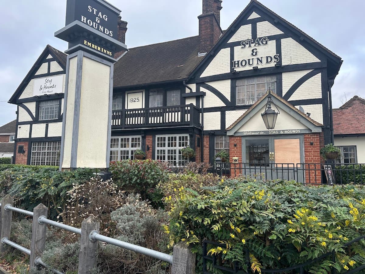 The Stag And Hounds