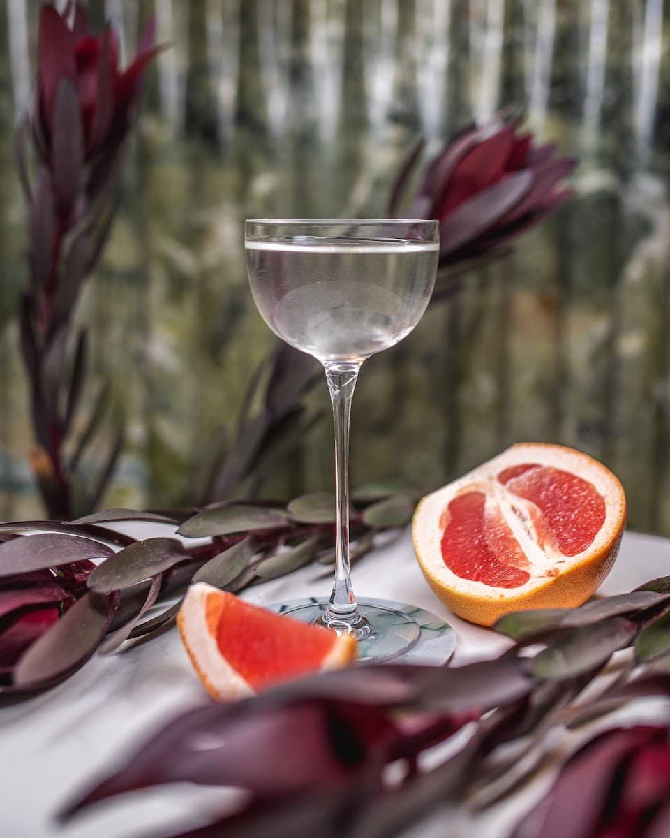 The Hedgerow Bar