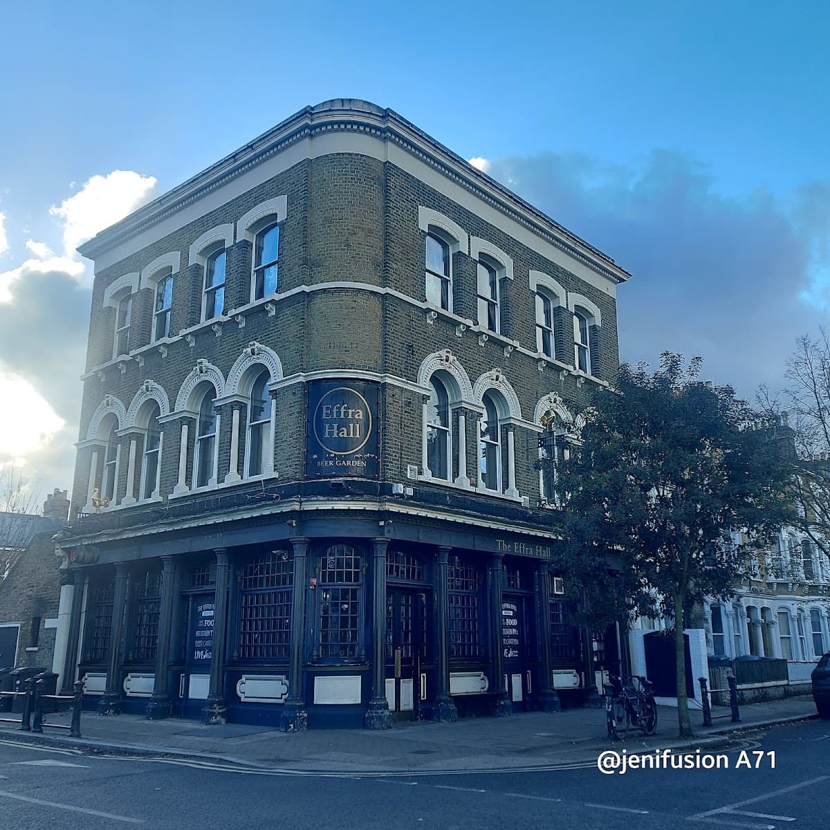 The Effra Hall Tavern
