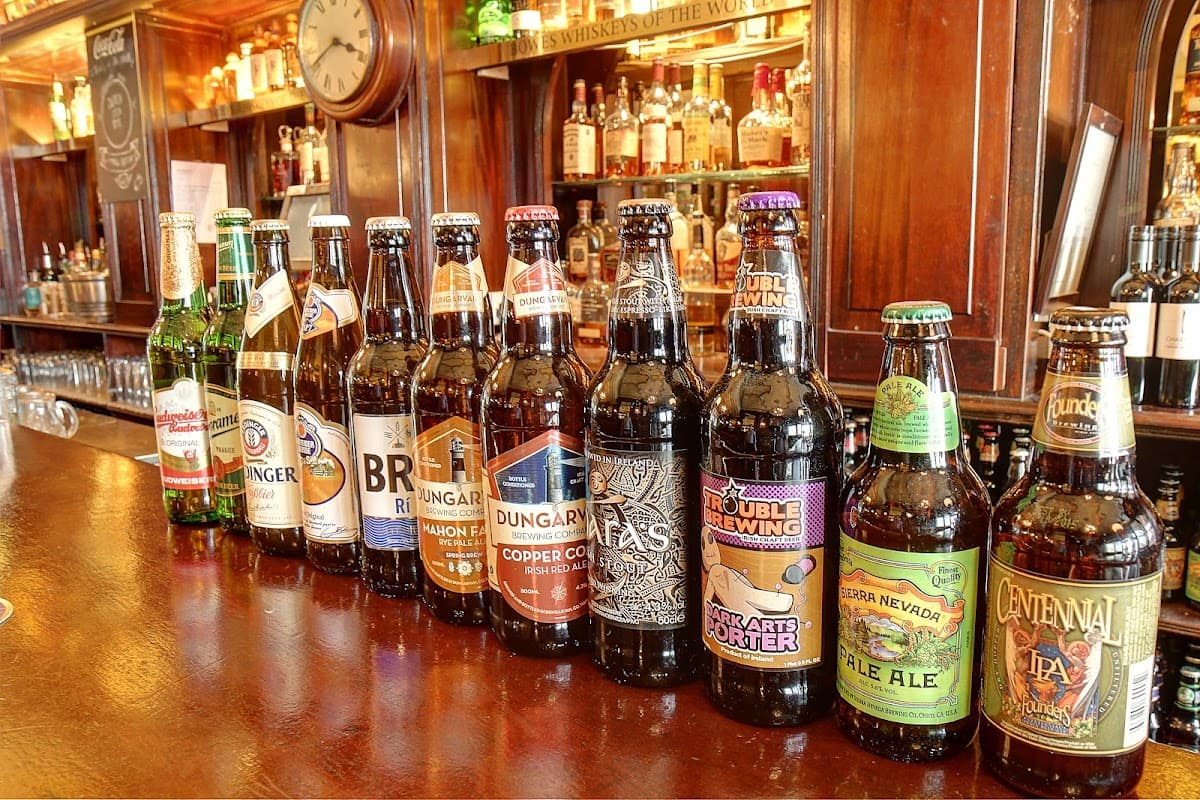 Bowe's Lounge Bar