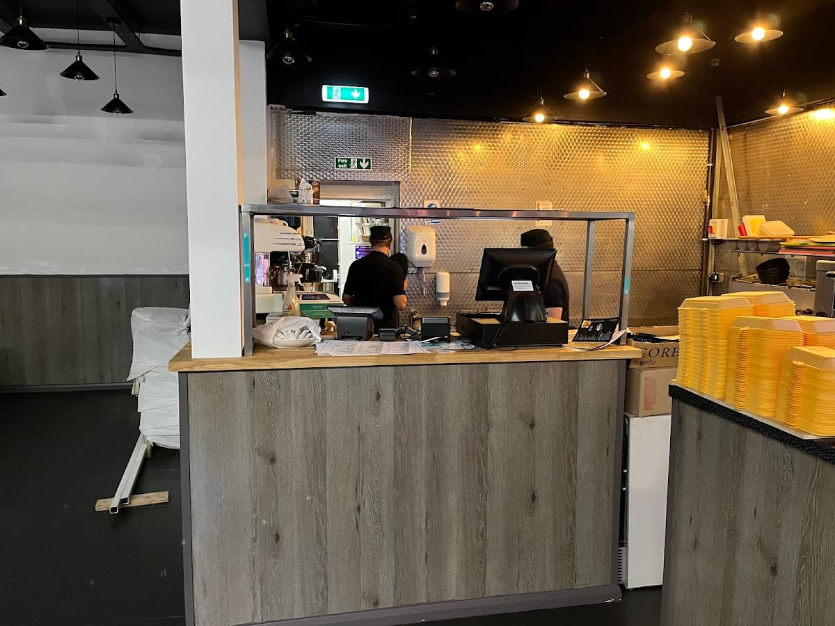 WOODY RESTAURANT