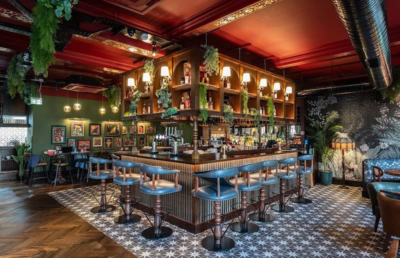 Passan's Tea Room & Cocktail Lounge