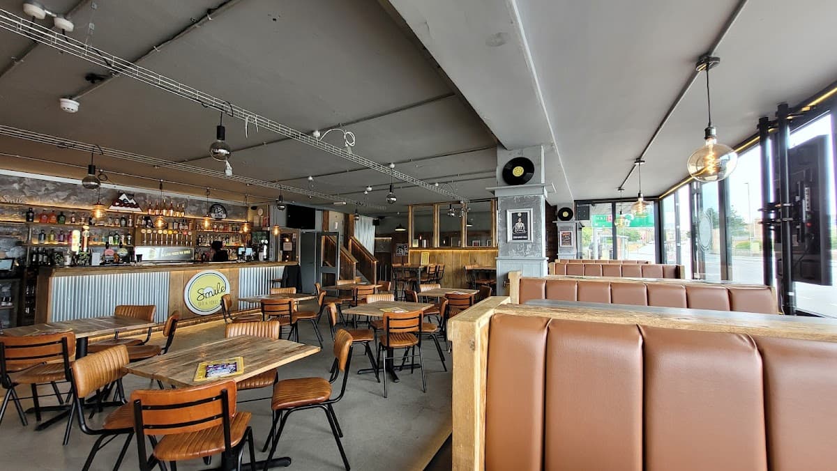 Smile Bar and Venue