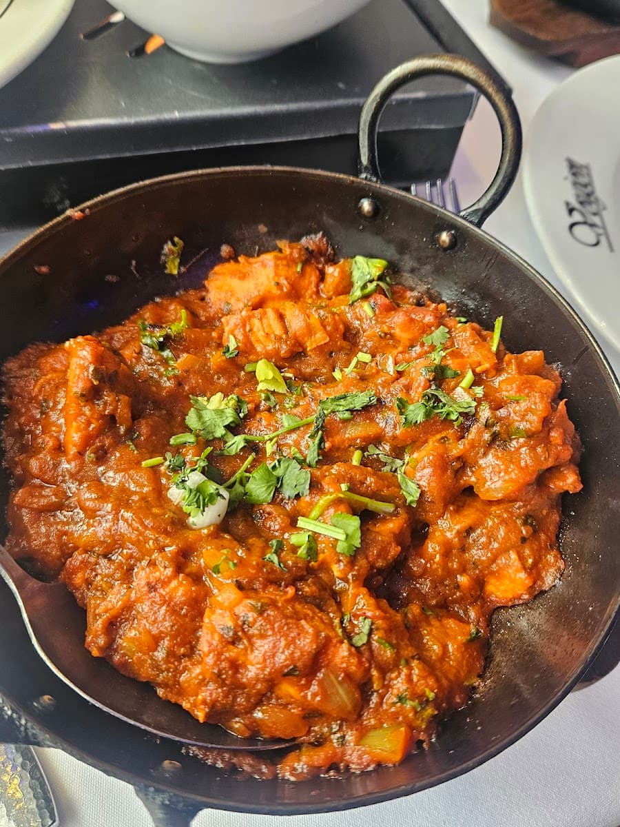 Voujon Indian Restaurant & Takeaway in Headingley, Leeds