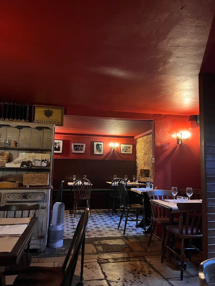 Petit Coco Bistro