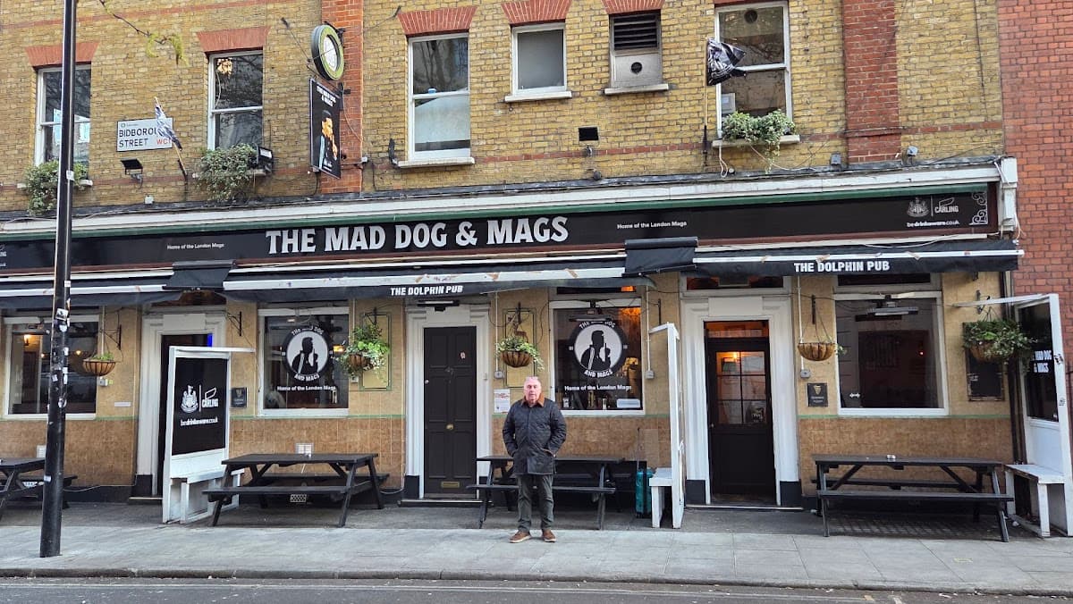 The Dolphin Pub