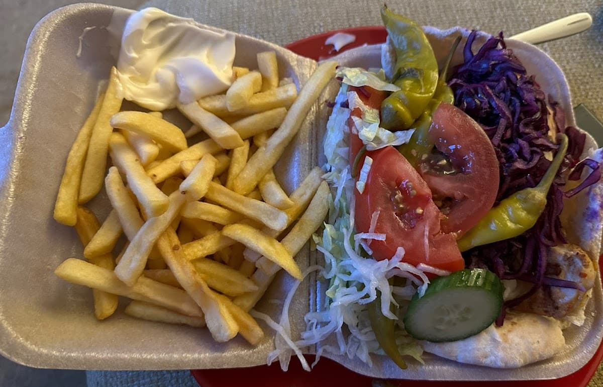 Rominos Kebab