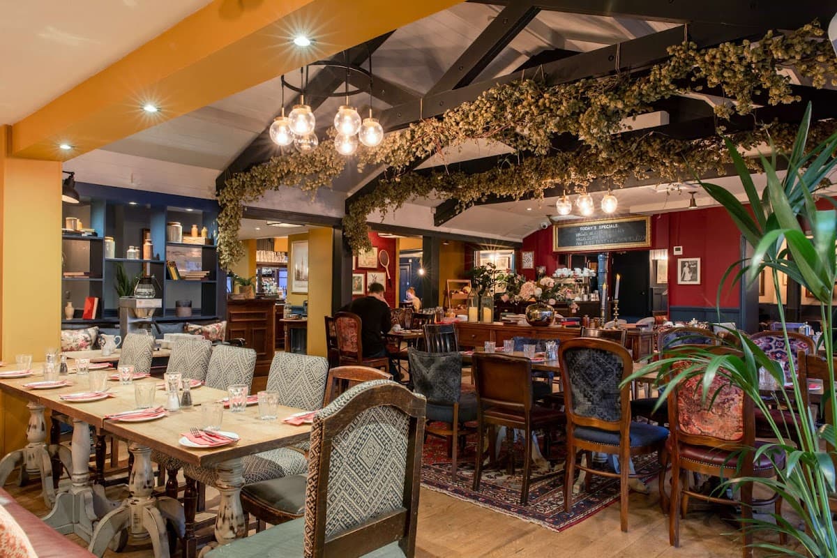 Rose & Crown