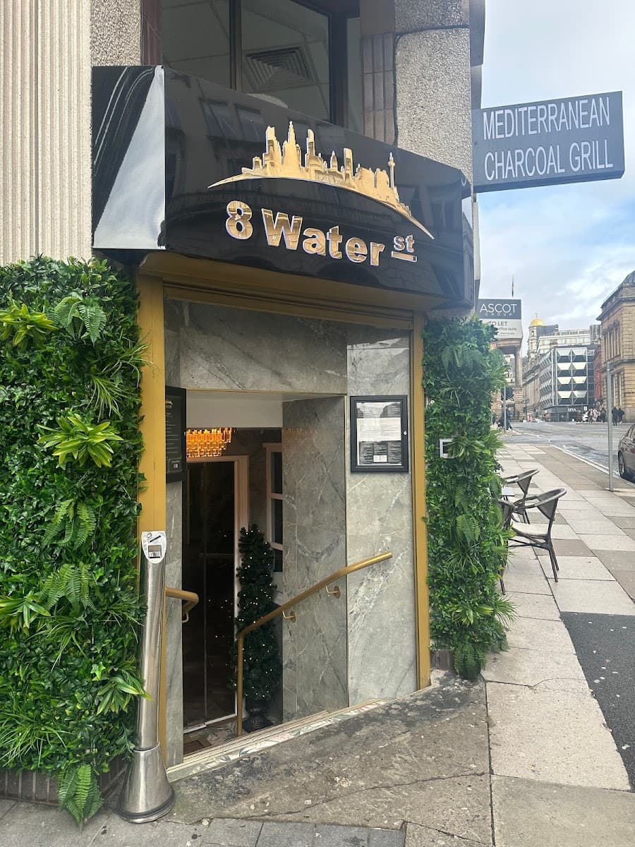8 Water Street Mediterranean Bar & Grill