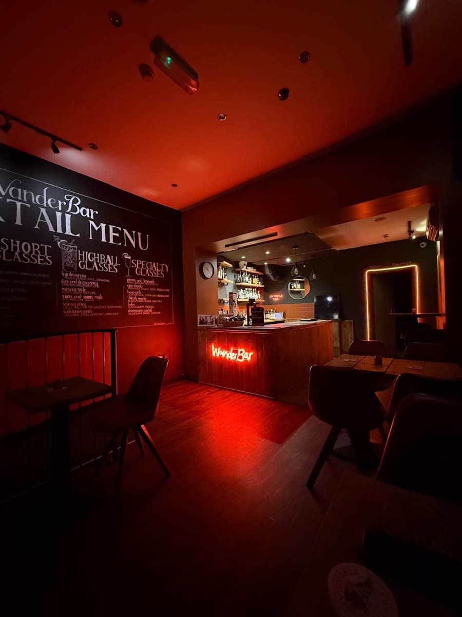 WanderBar Warwick