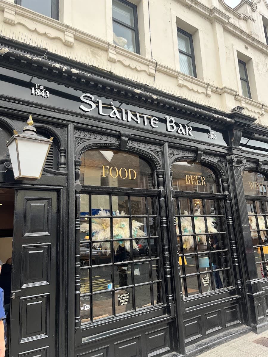 Slàinte Bar