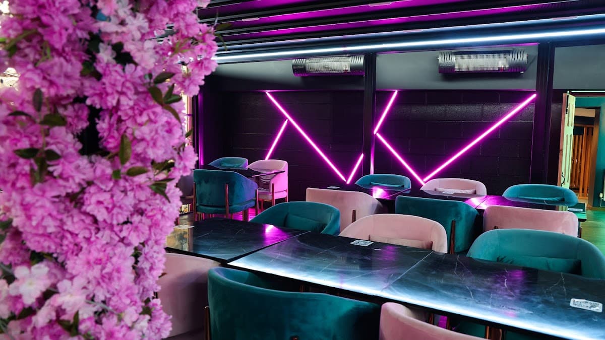 Lounge 212