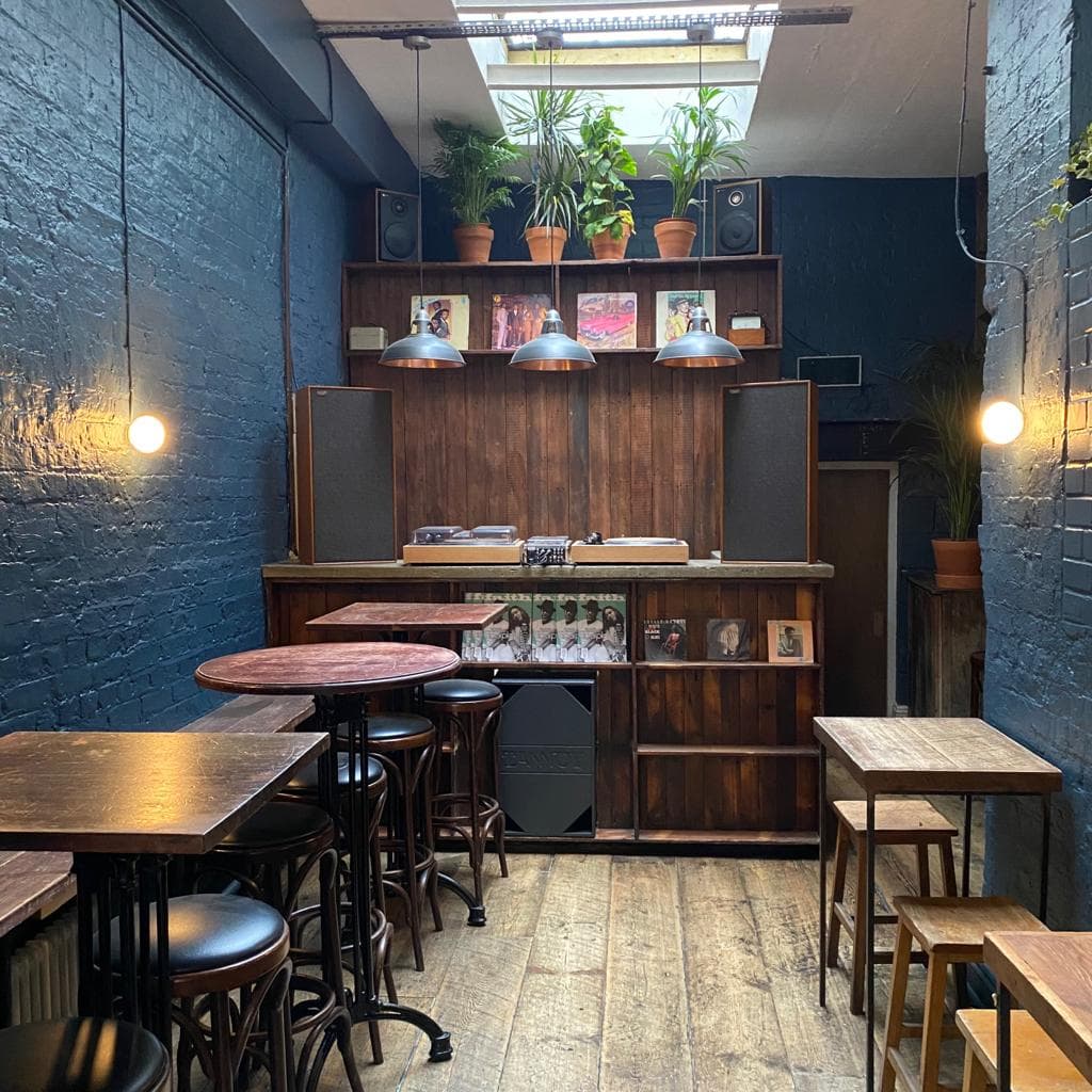 26 Curtain Road
