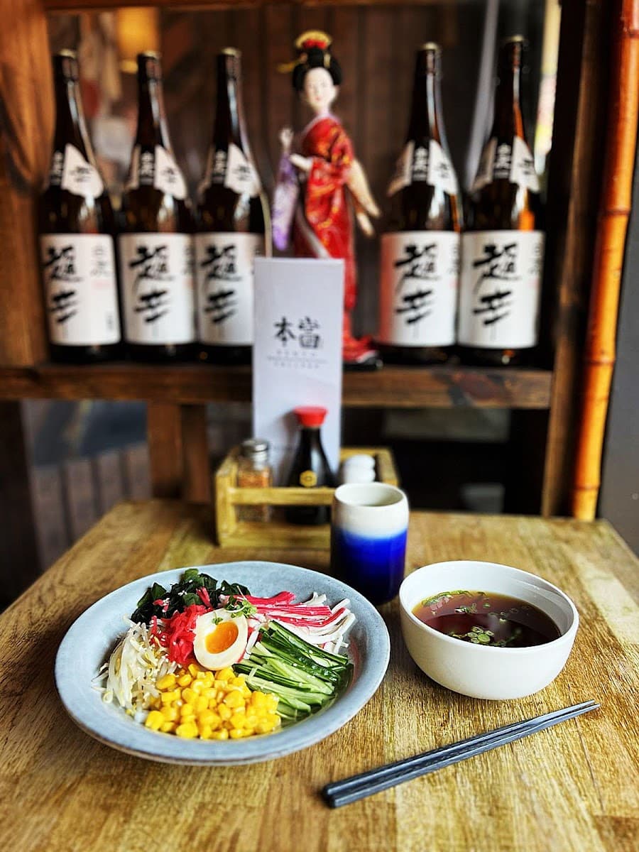 Bento Japanese Street Food & Izakaya