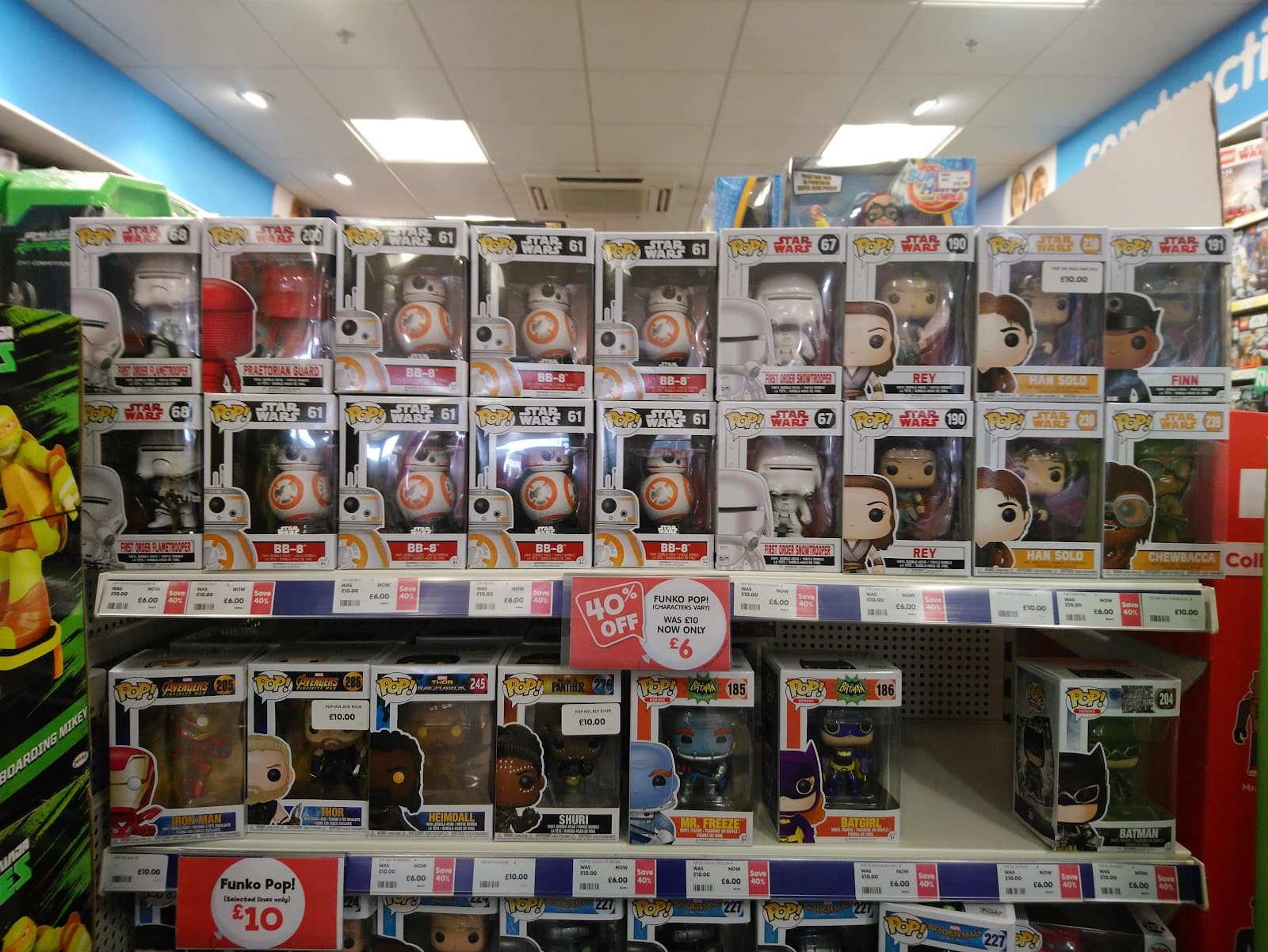 St Nics - Shopping Centre