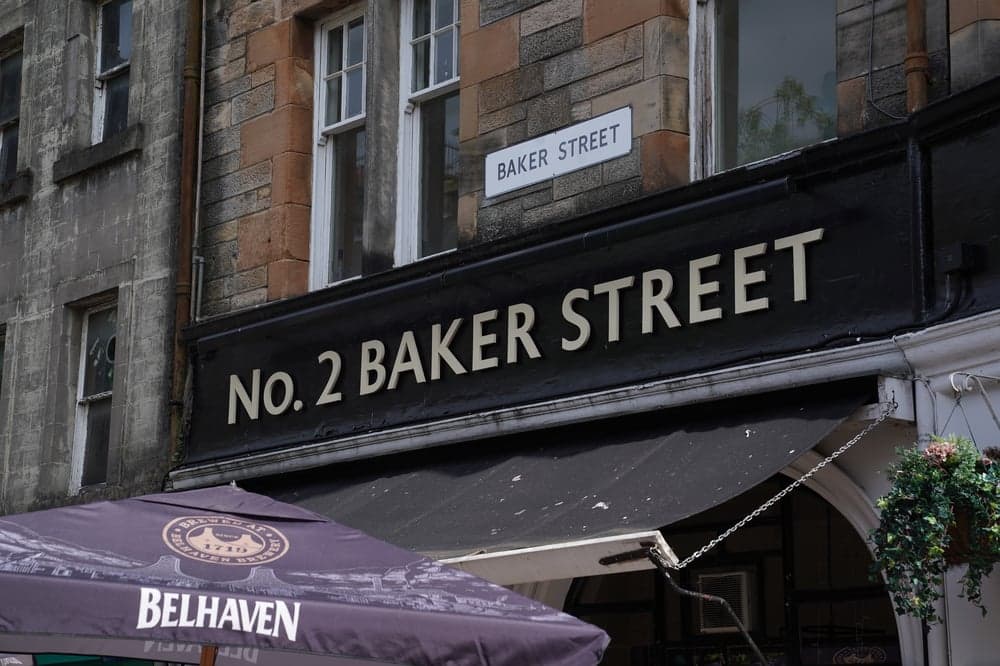 No 2 Baker Street