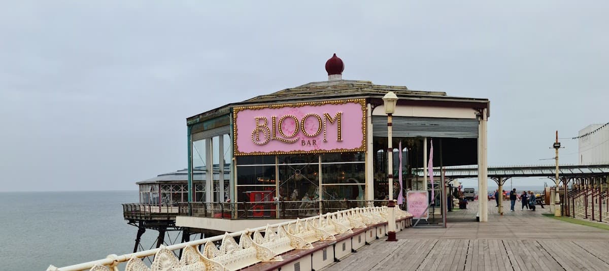 Bloom Bar