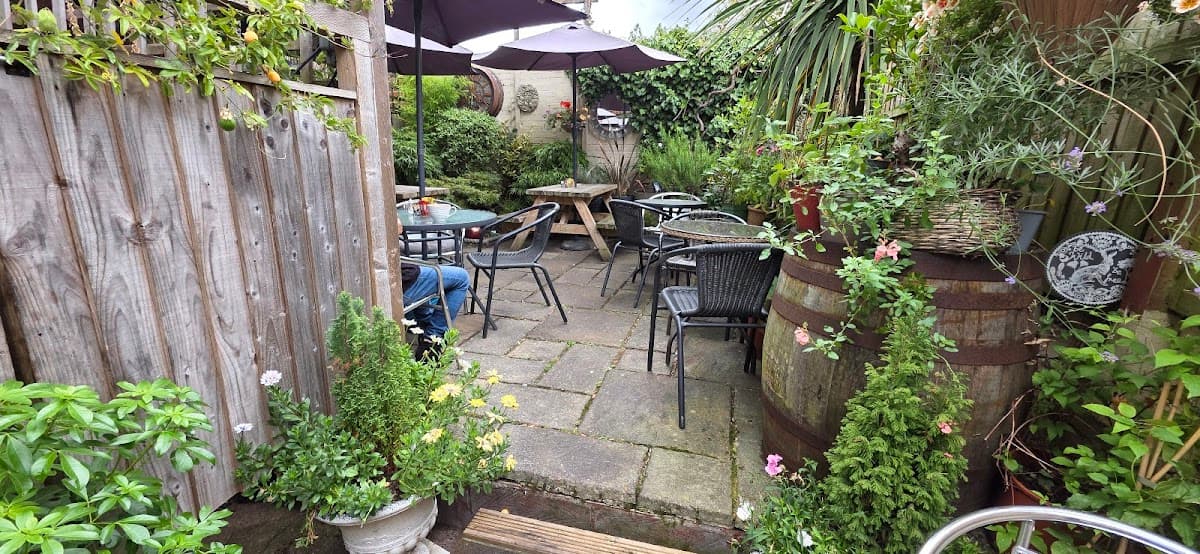 Orchid Cafe
