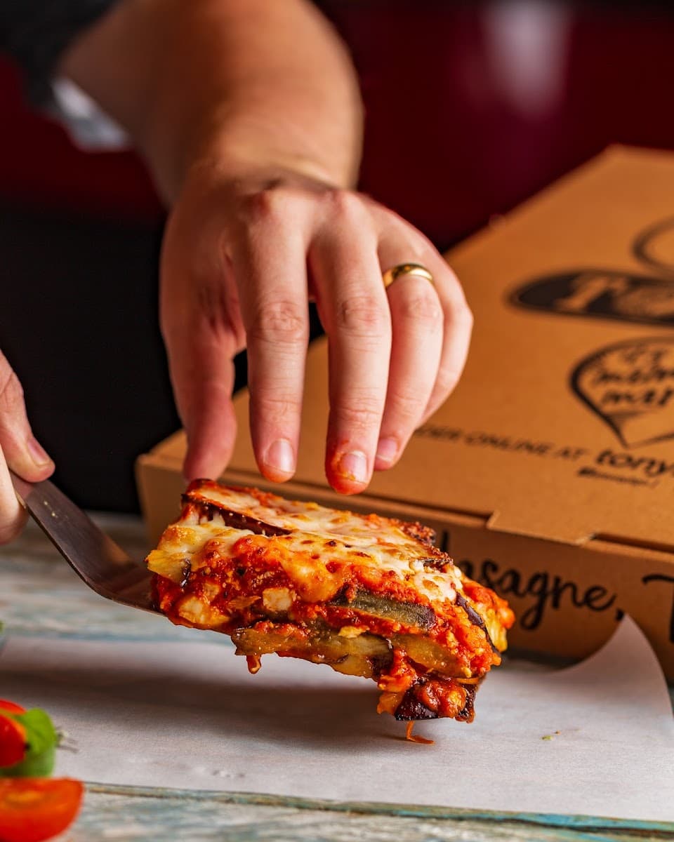 Tony 2 Go - Livingston