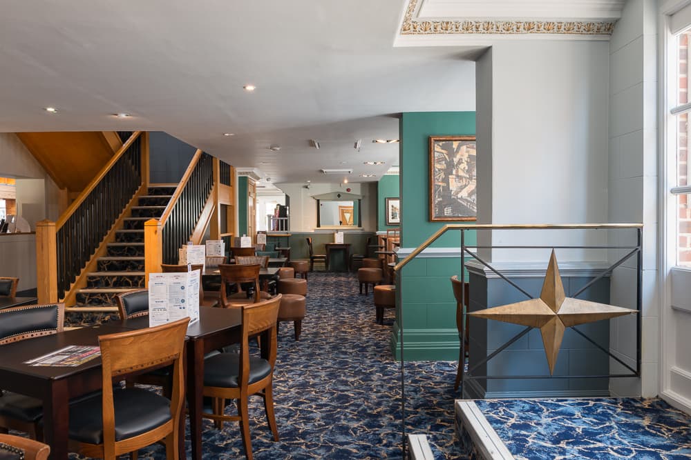 The Dolphin & Anchor - JD Wetherspoon