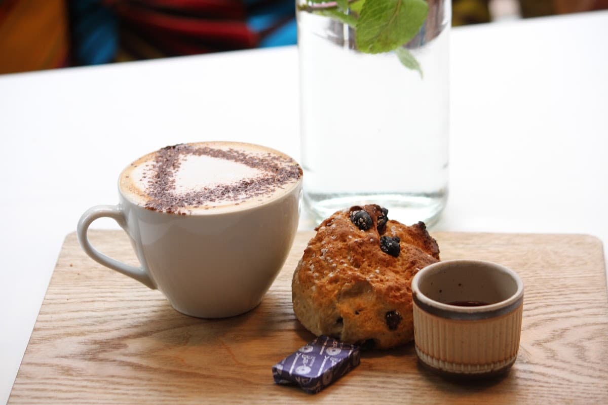 Cafe Strange Brew