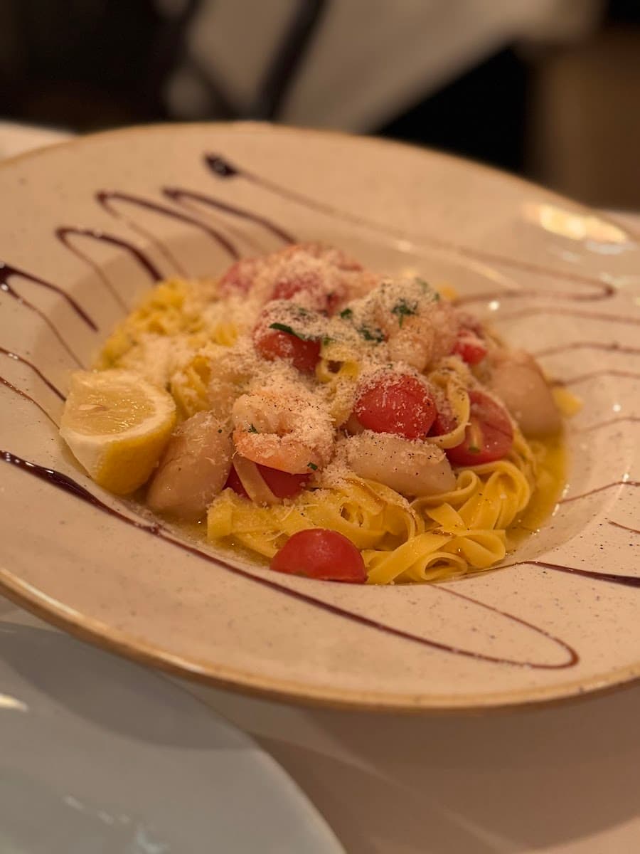 Primavera Restaurant