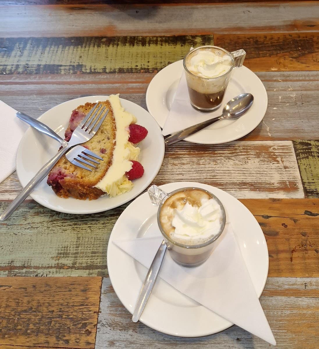 Cafe Swiss