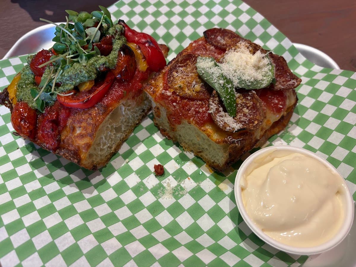 Japes Detroit Pizza