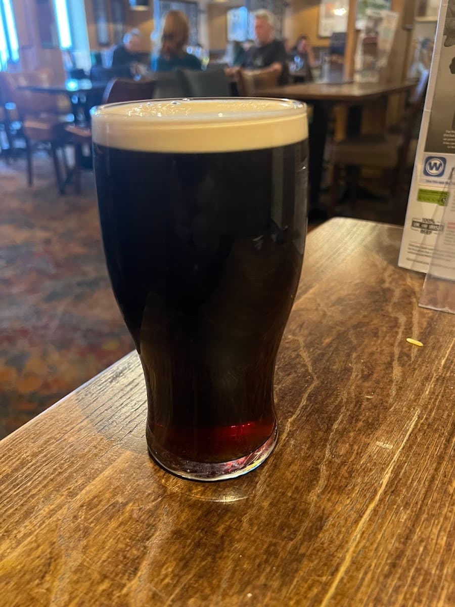 Yr Hen Dderwen - JD Wetherspoon