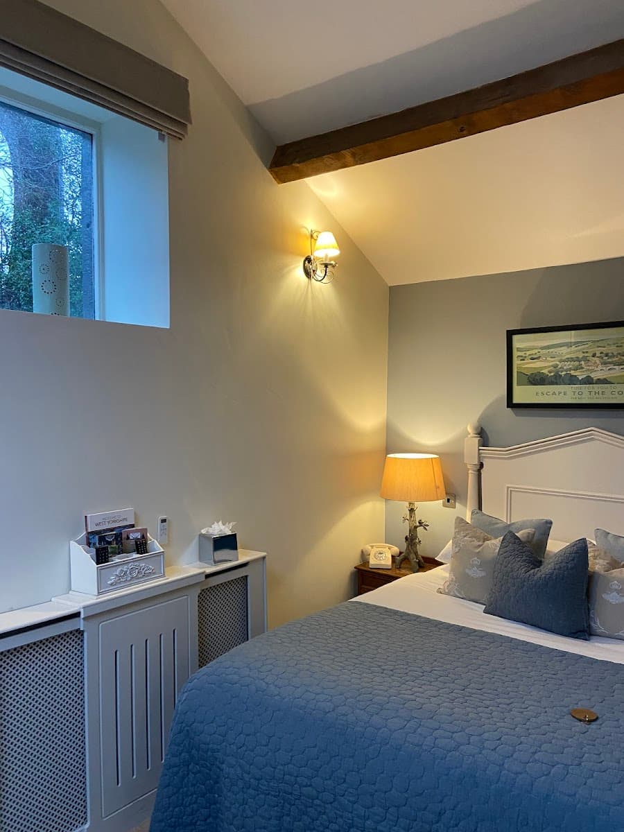 Shibden Mill Inn