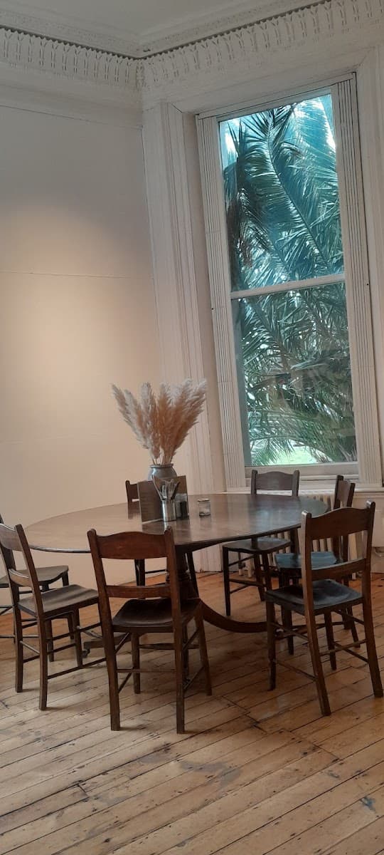 Cafe Rust Hove Museum