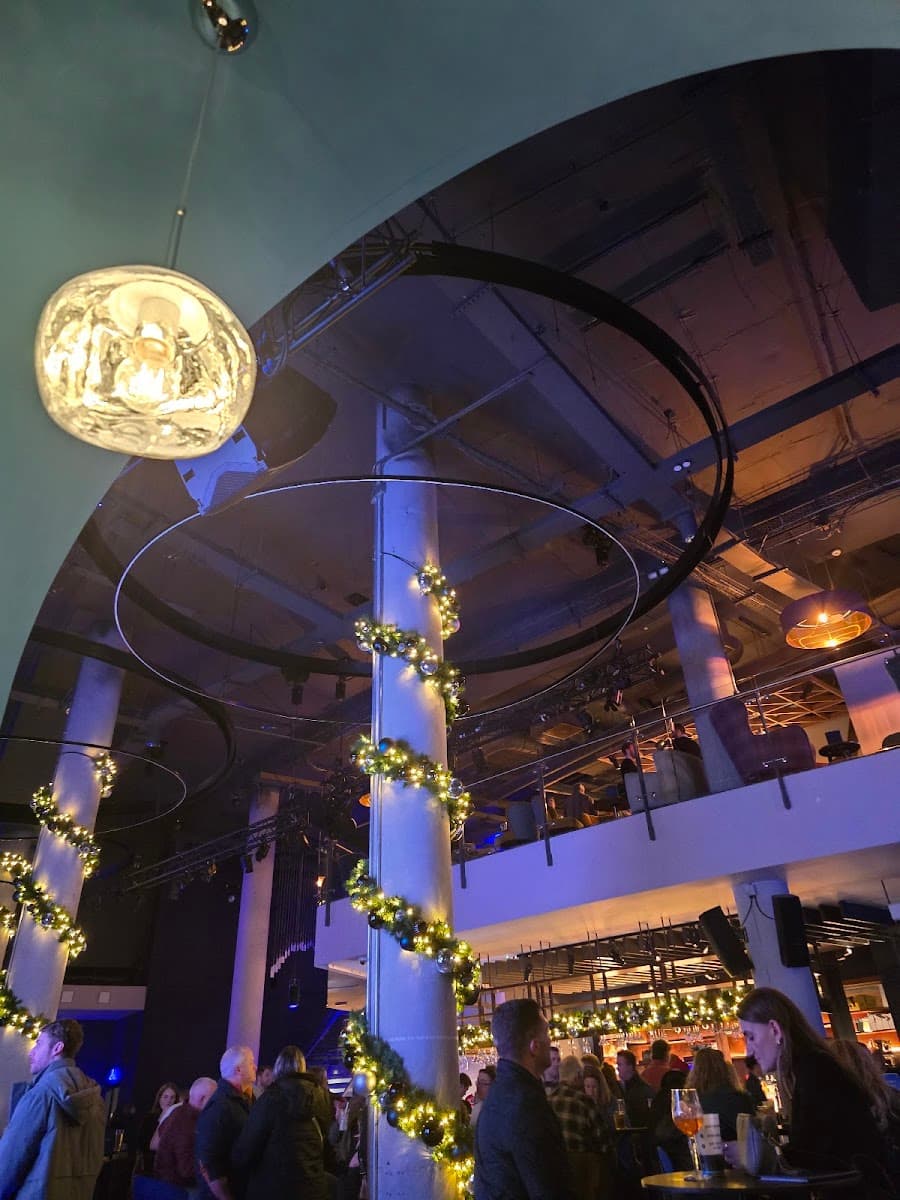 O2 Blueroom