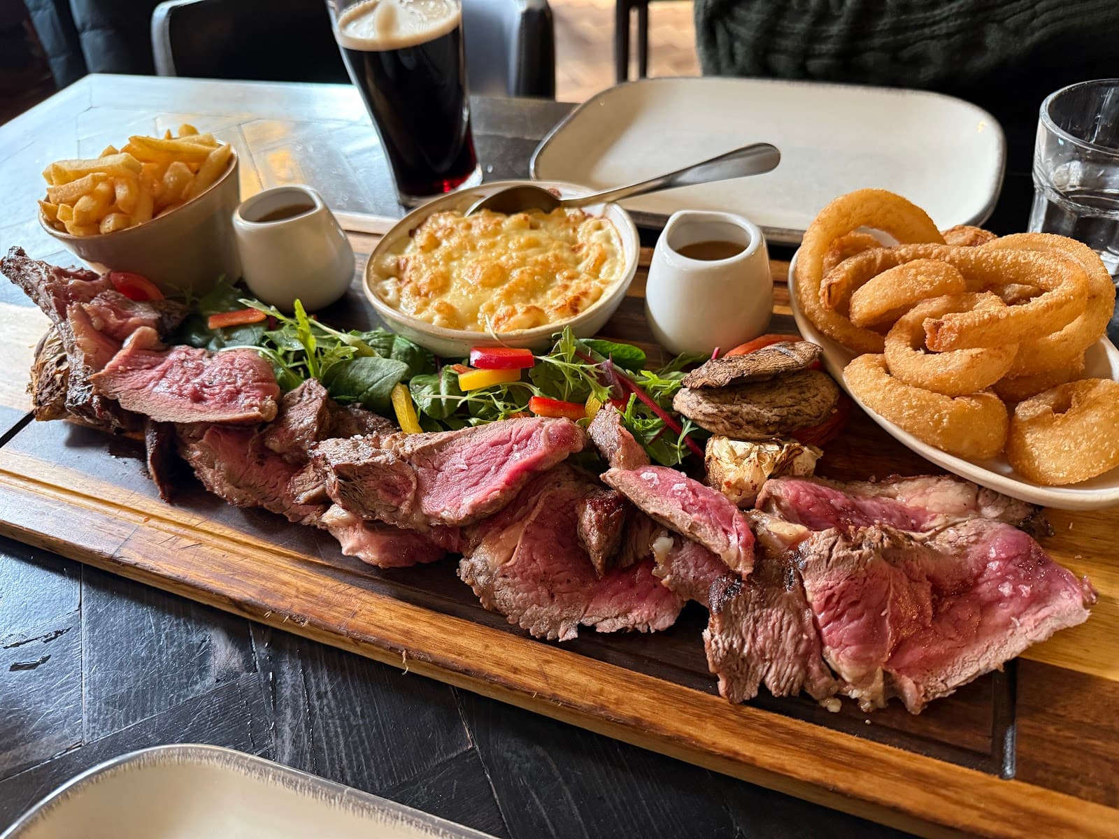 Carnicero Steakhouse Restaurant & Bar