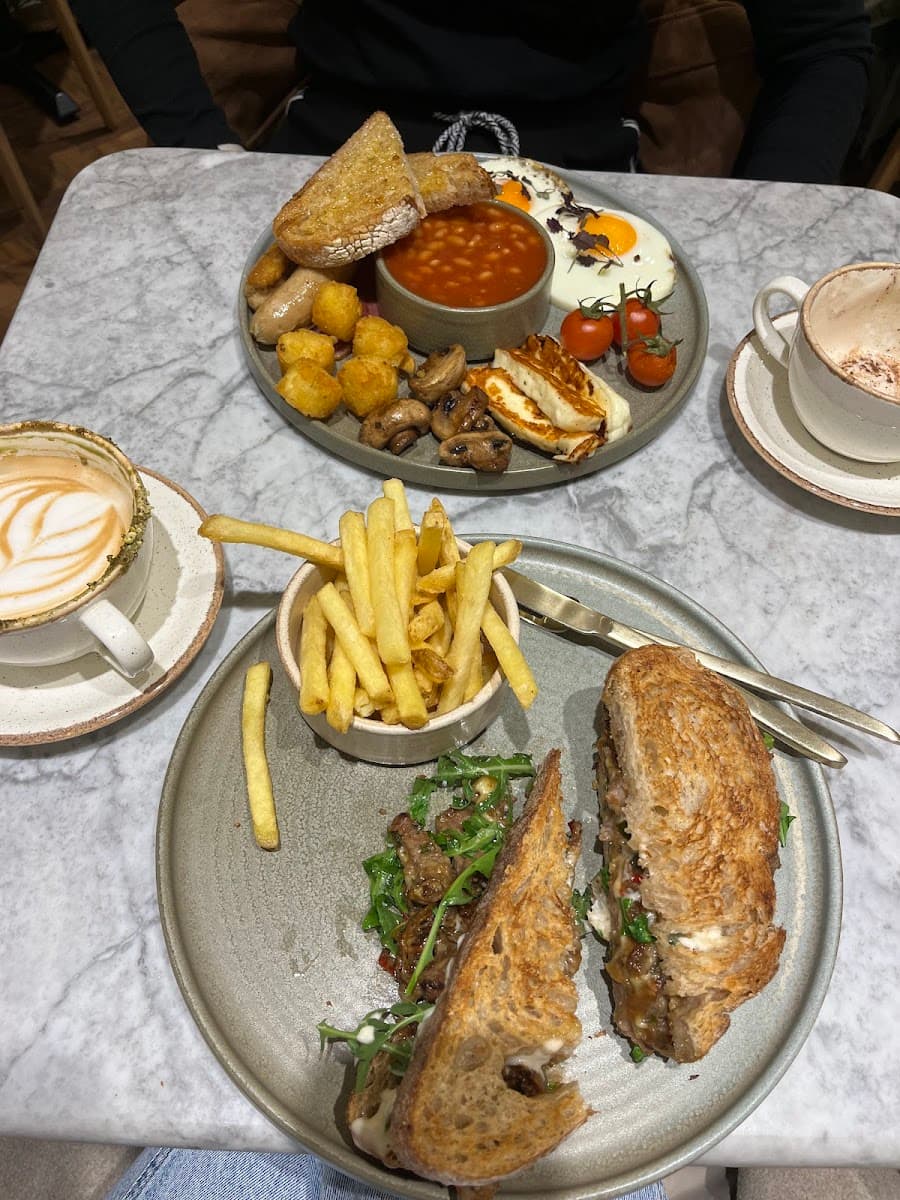 Maison Cafe