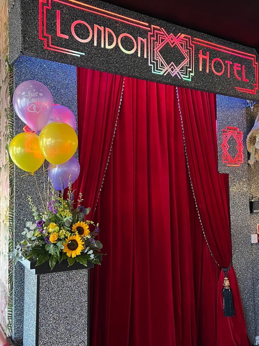 London Hotel