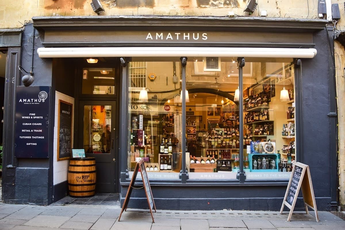Amathus Drinks Bath