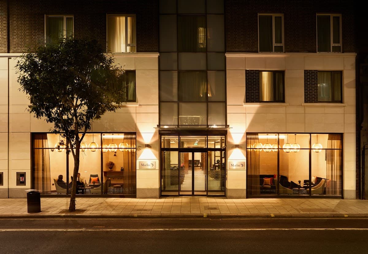 Chaplin Bar