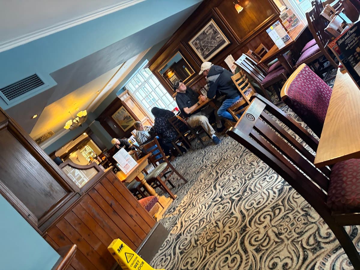 The Wyndham Arms - JD Wetherspoon