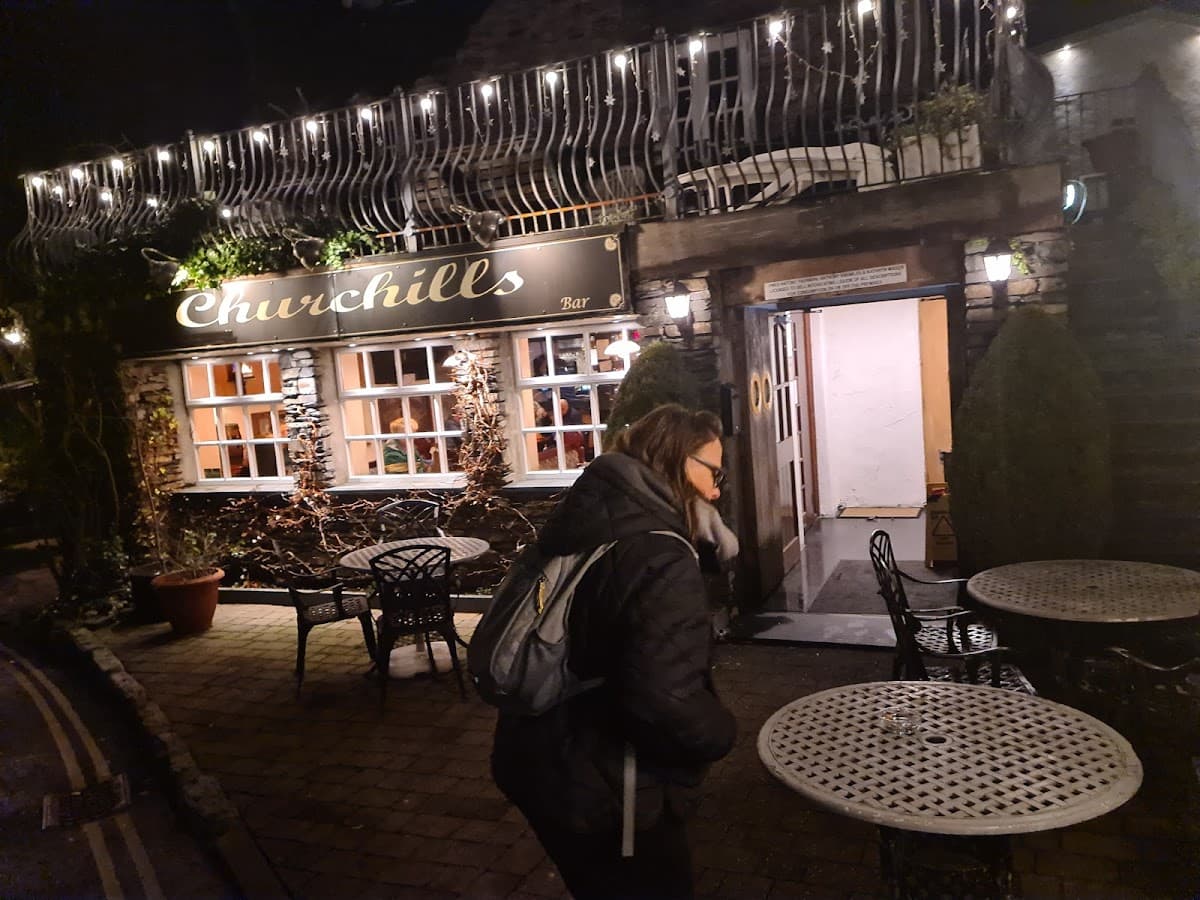 Churchills Tavern