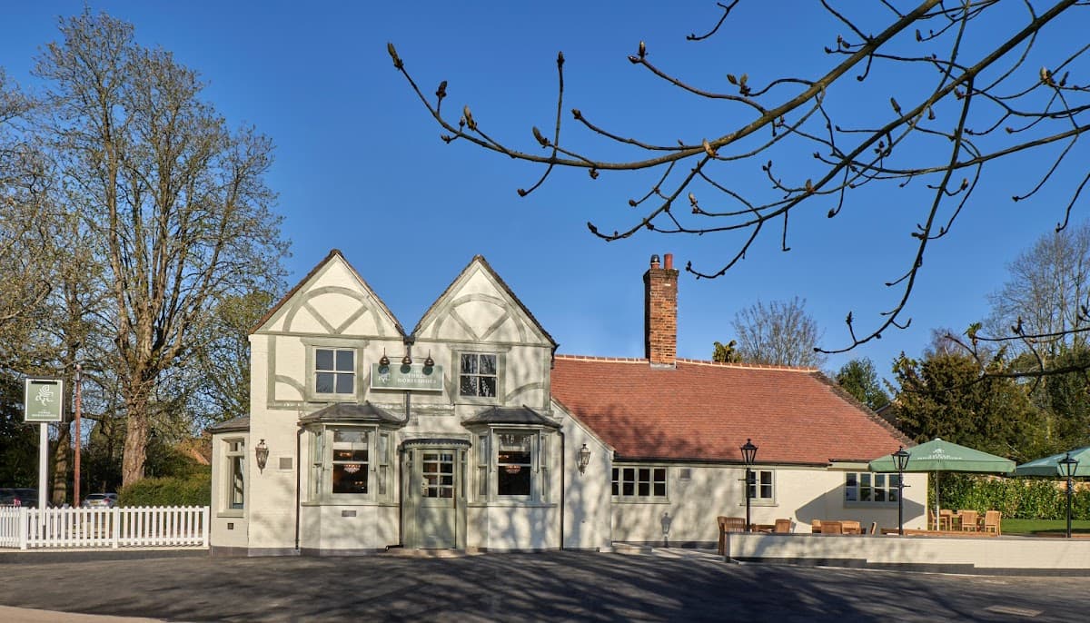 The Three Horseshoes