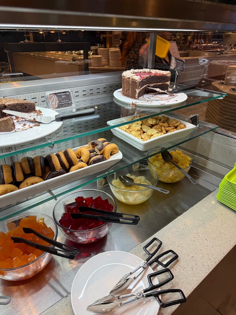 W2 World Buffet