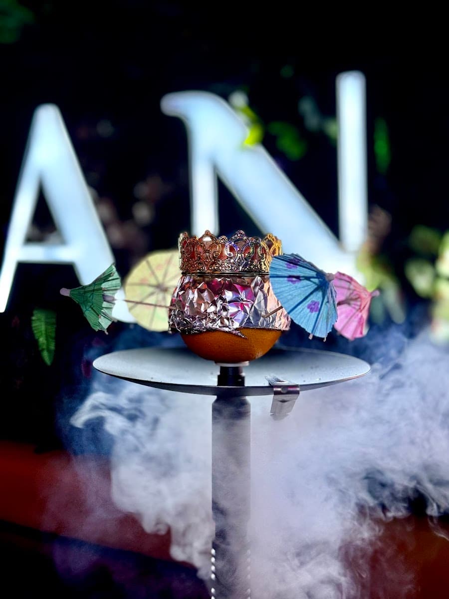 Avana Lounge